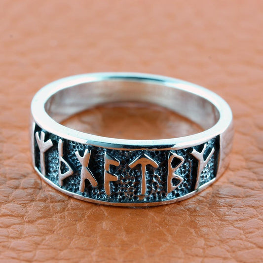 Nordiske drengenavne: Inspiration til et ægte vikingenavn