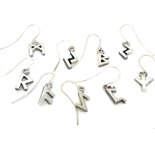 Ørering med rune