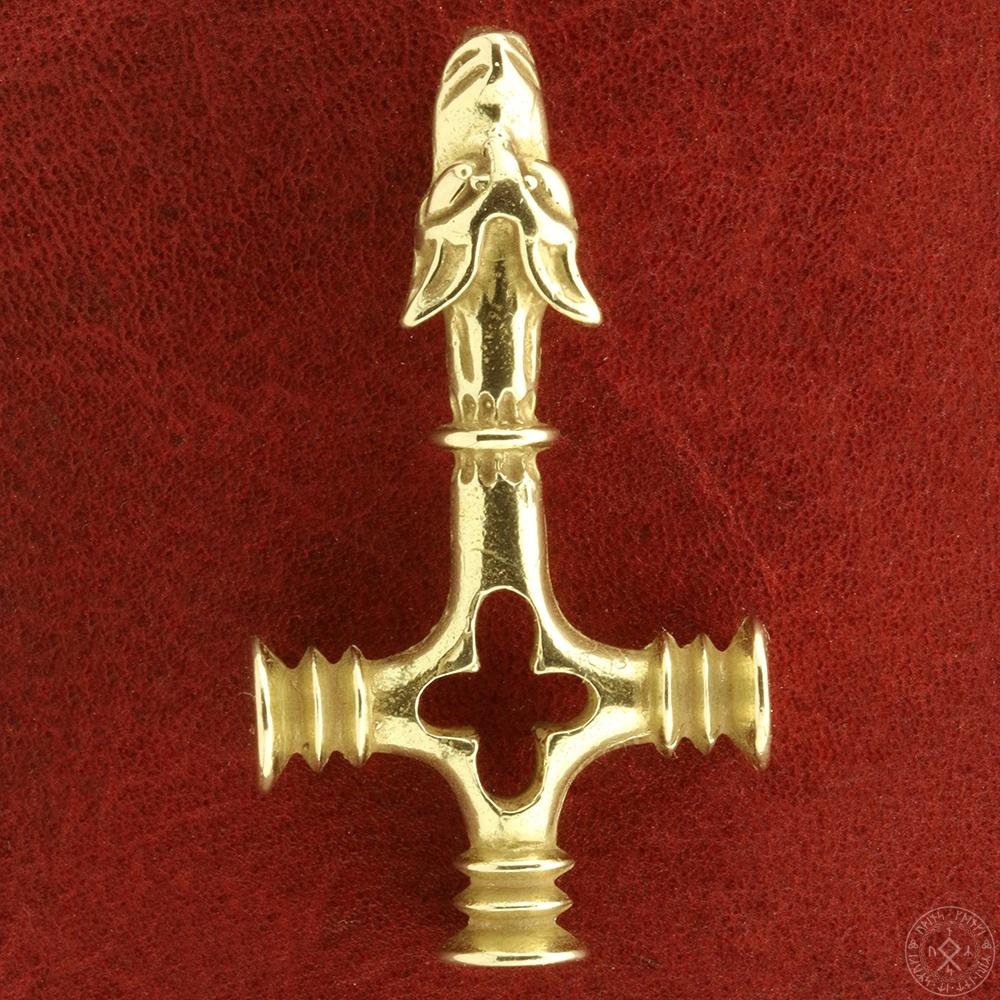 Vedh. Islandsk kors i guld