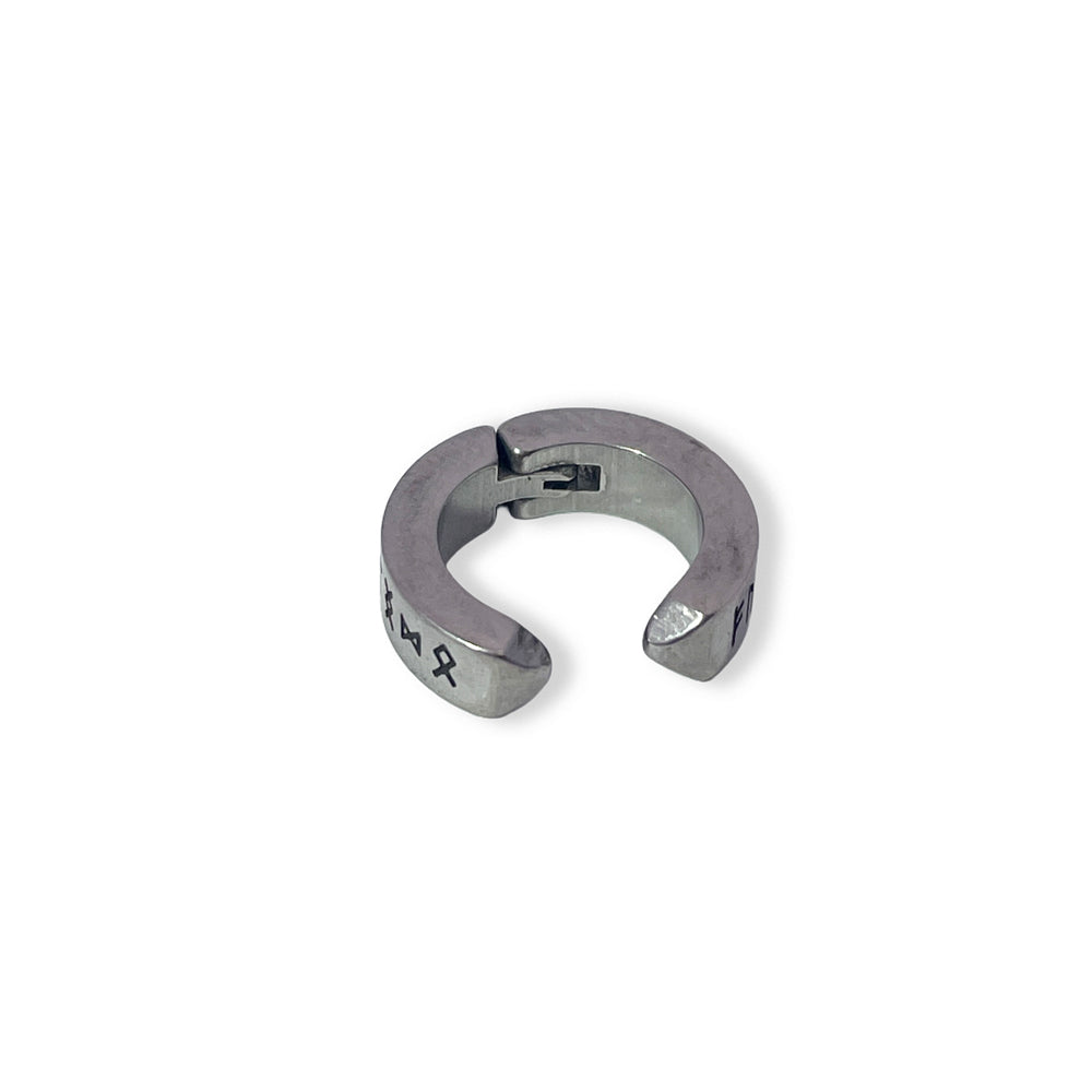 Earcuff ørering i stål med runer