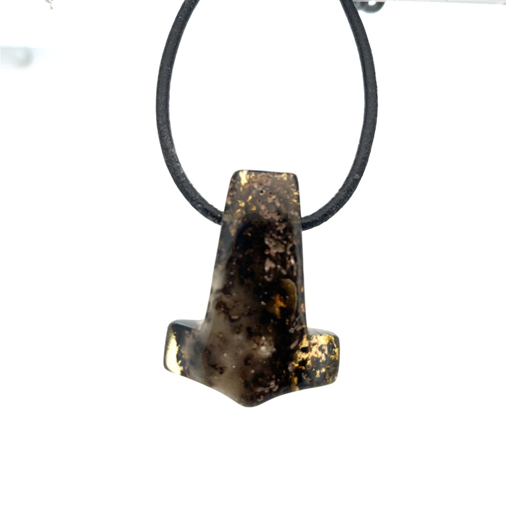 Unik Rav Thors hammer