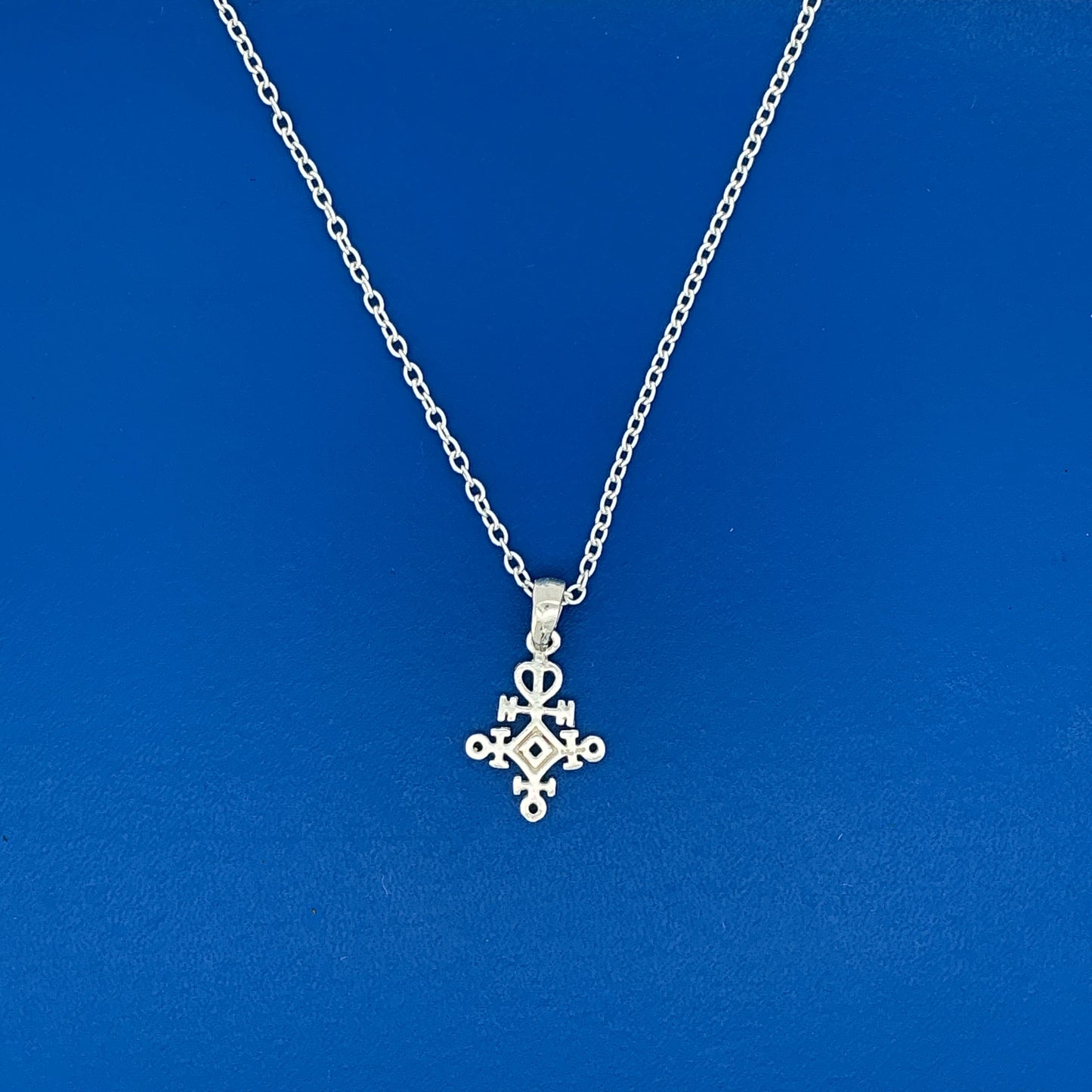 Halskæde Runestave Kærlighed - lille