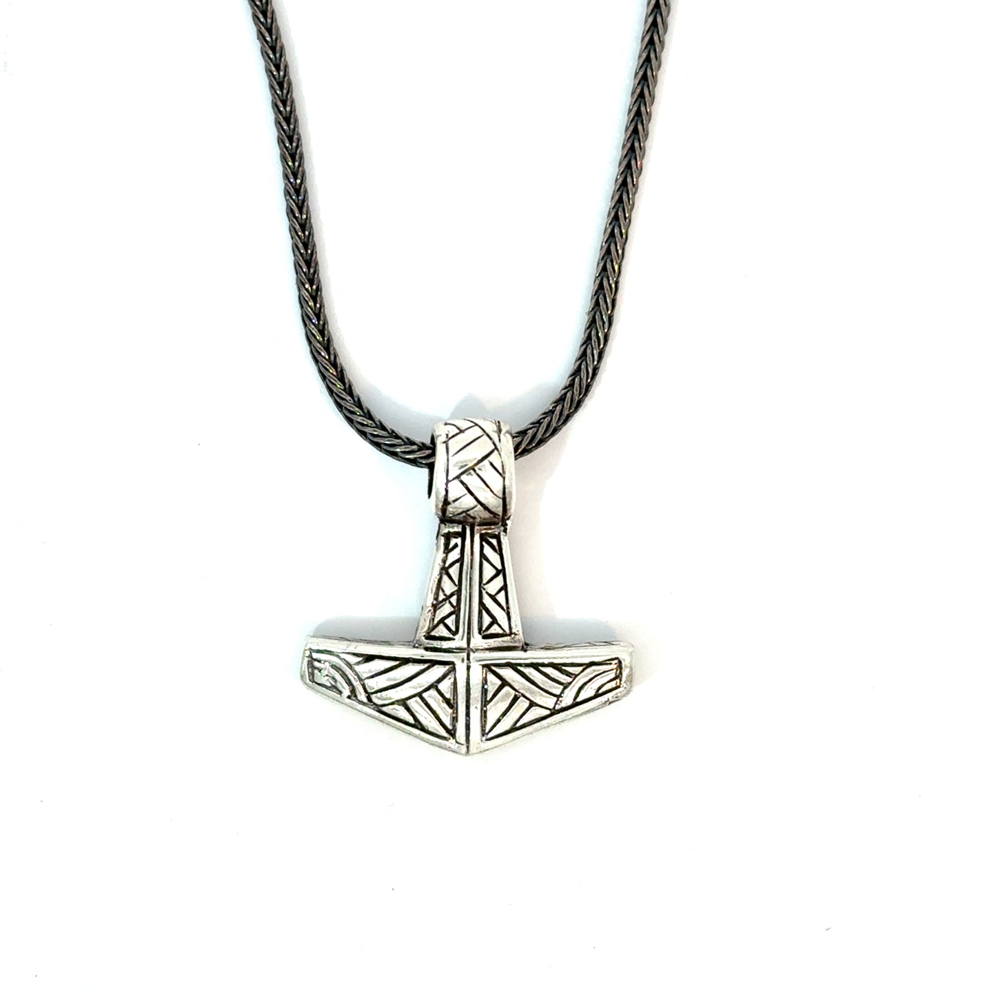 Thors hammer i sølv med mønster - flere varianter