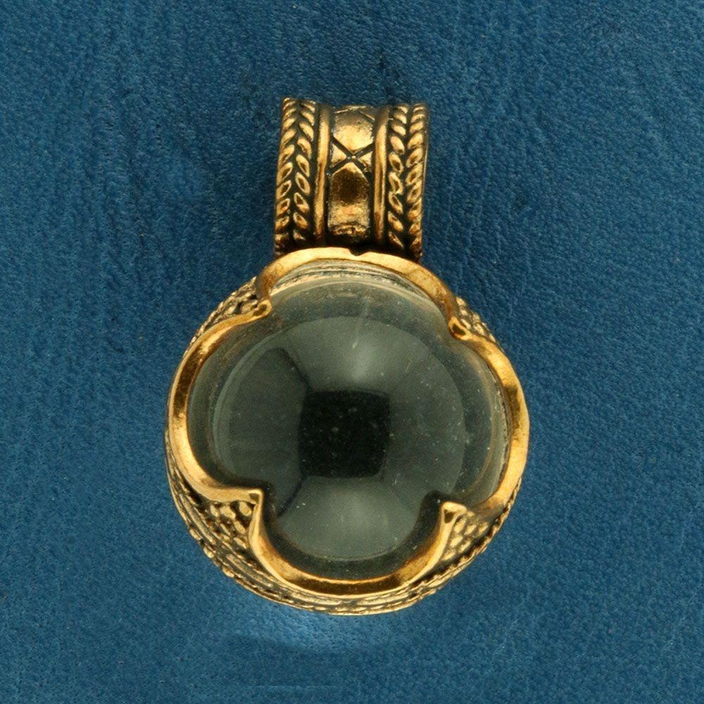 Gotlandsk bronzevedhæng m/karneol