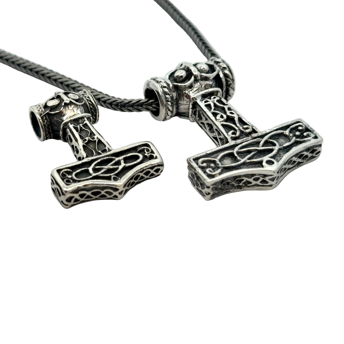 Thors hammer vedhæng i sølv - I to str.