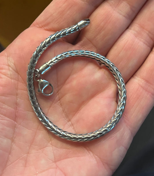 TILBUD -20% på Rævehale 4,3 som armbånd