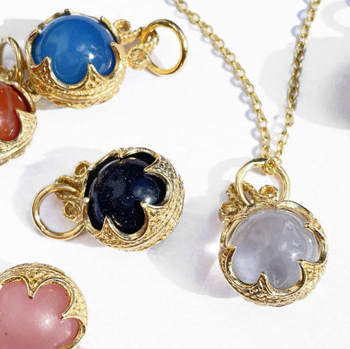 Gotlandsk smykkestens vedhæng - flere varianter - forgyldt sølv